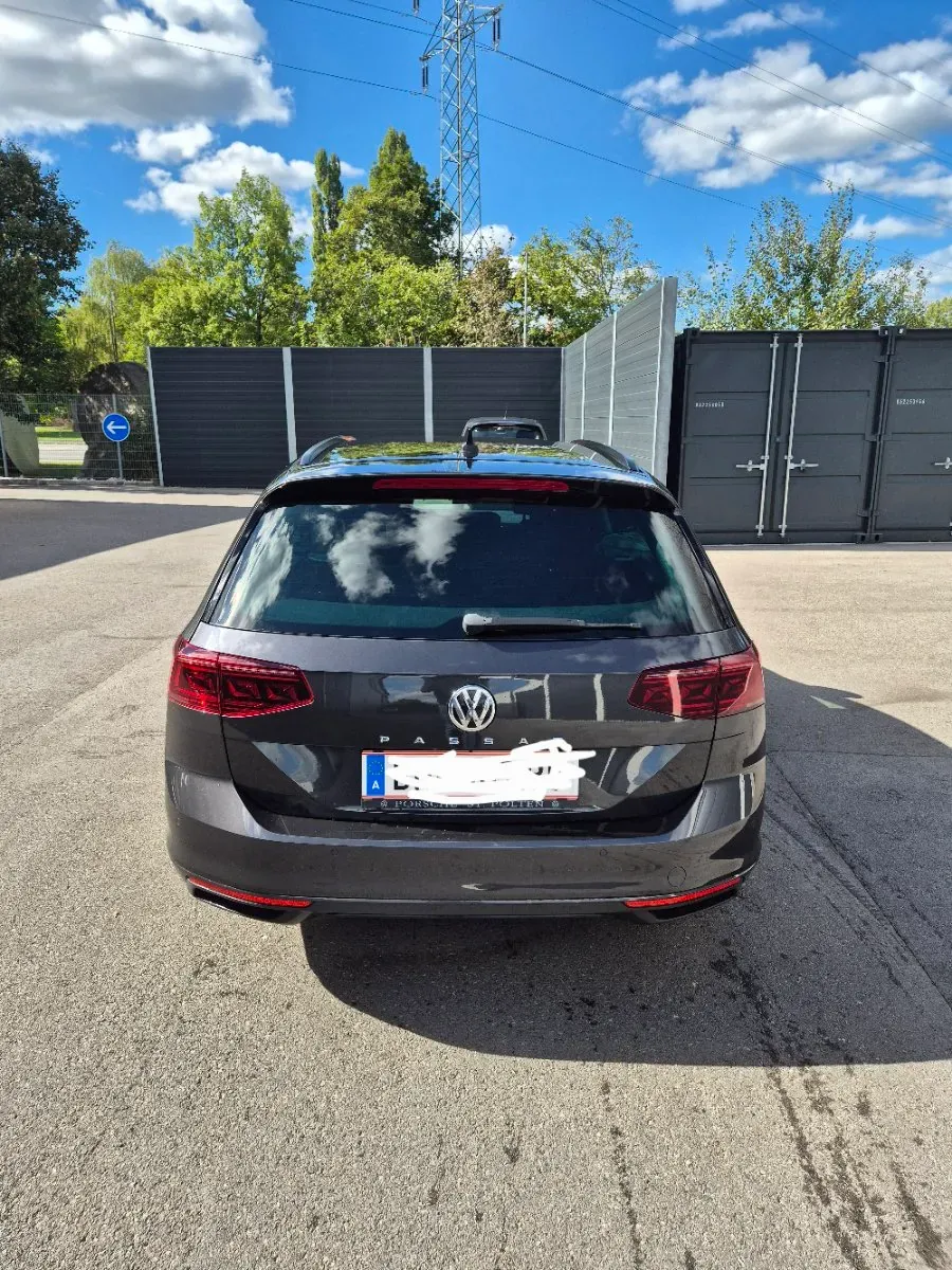 Volkswagen Passat 2019 photo 3