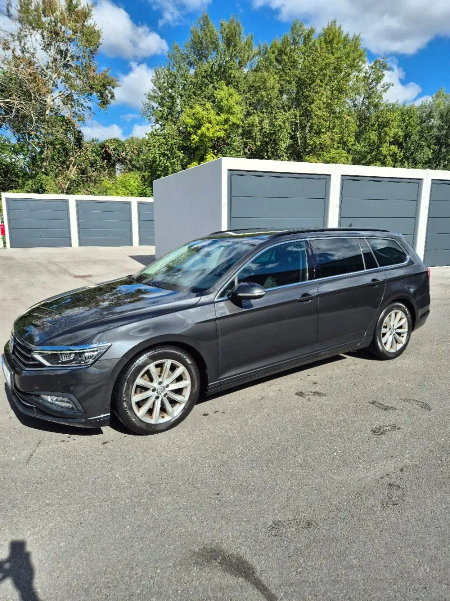 Volkswagen Passat 2019 photo 2