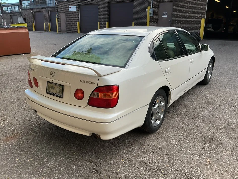 Lexus Gs300 2000 photo 4