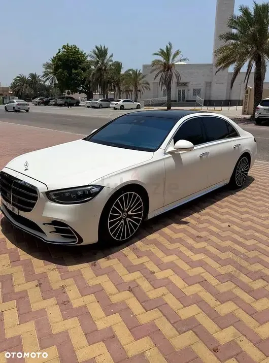 Mercedes-Benz S-Class 2023 photo 2