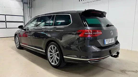 Volkswagen Passat 2018 photo 4