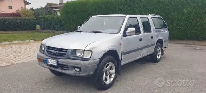 Isuzu Campo 1999 photo 2