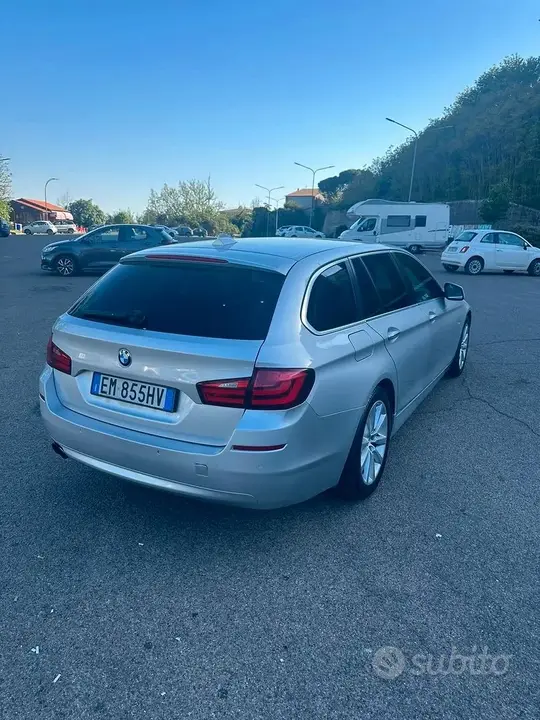 BMW 5 Series 2012 photo 3