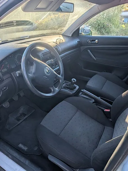 Volkswagen Passat 2000 photo 4