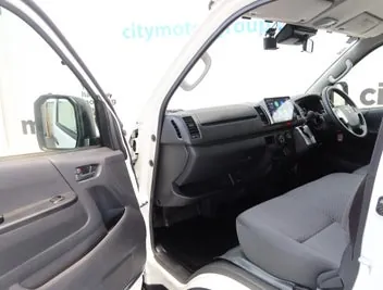 Toyota Hiace 2026 photo 5