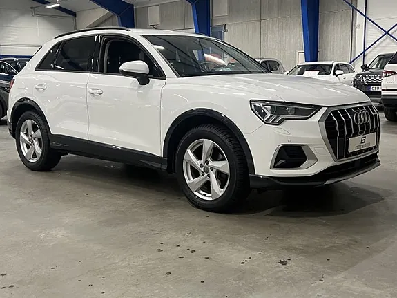 Audi Q3 2020 photo 2