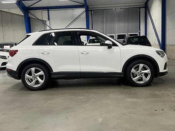 Audi Q3 2020 photo 3