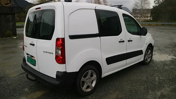 Peugeot Partner 2010 photo 5