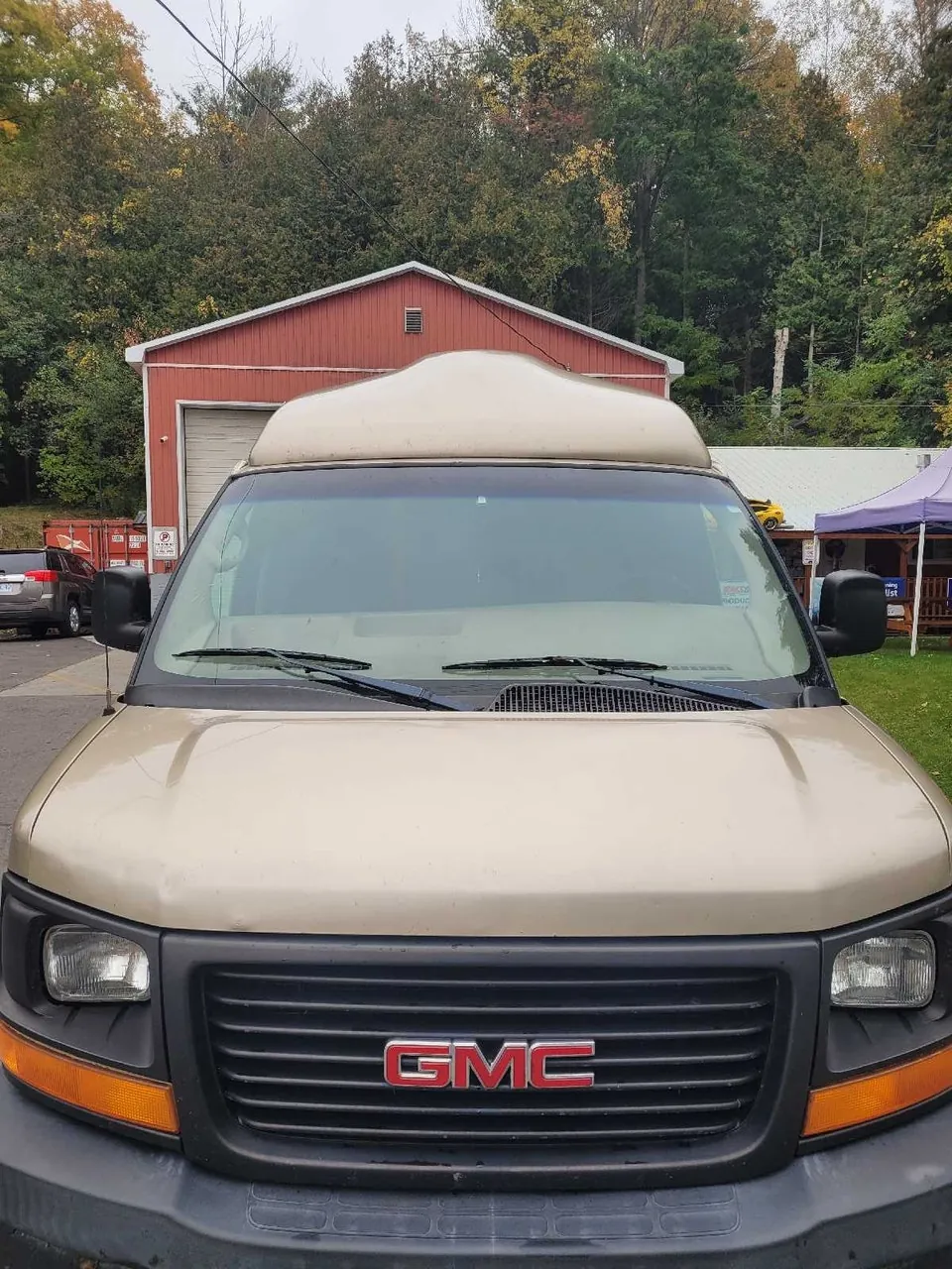 GMC Savana