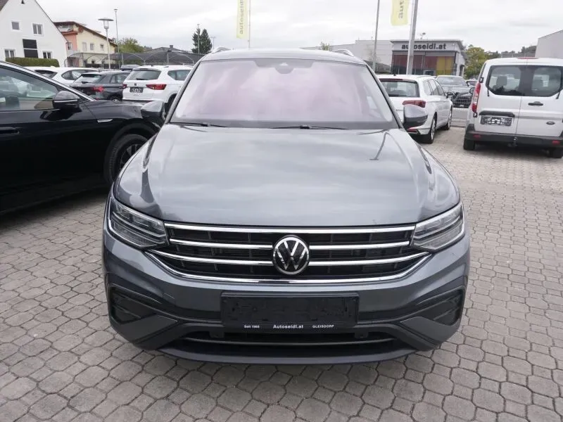 Volkswagen Tiguan Allspace 2022 photo 2
