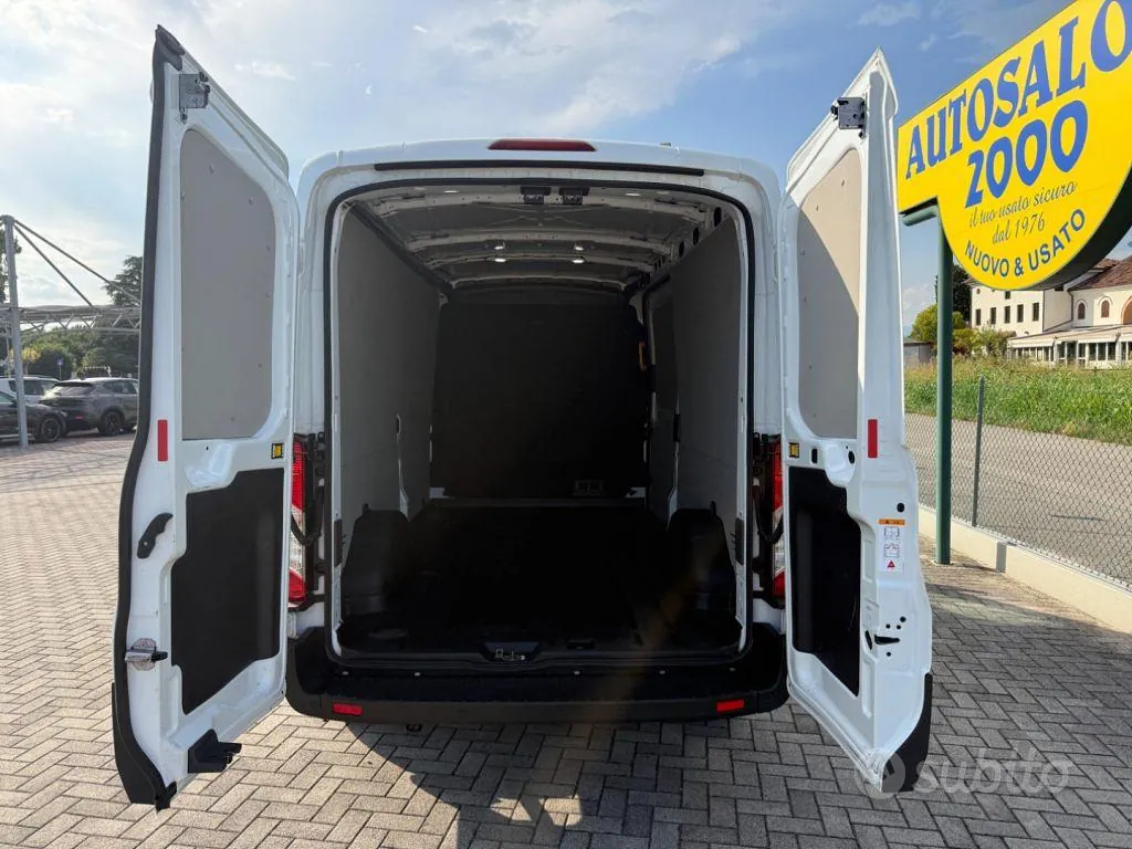 Ford Transit 2021 photo 5
