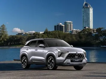 Mitsubishi Outlander 2026 photo 2