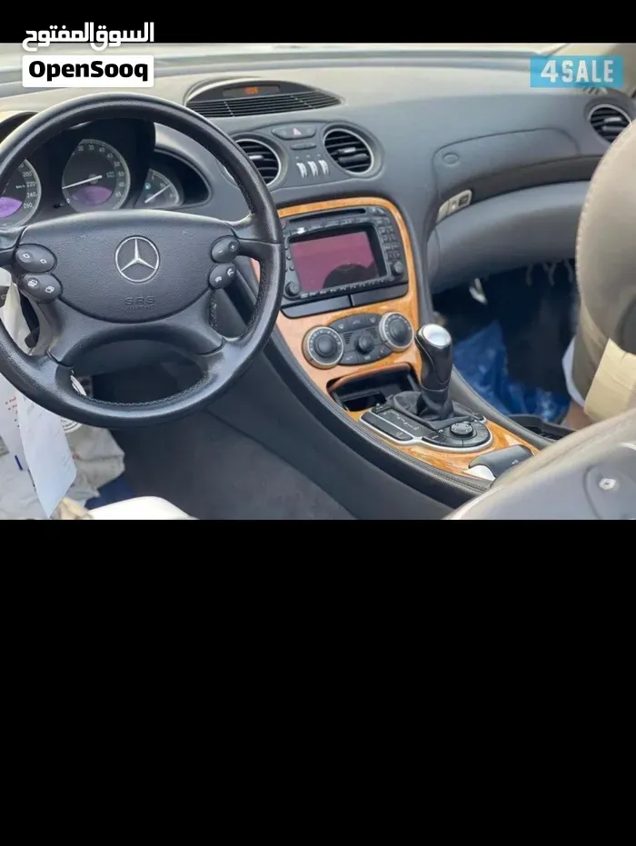 Mercedes-Benz Sl-Class 2004 photo 2