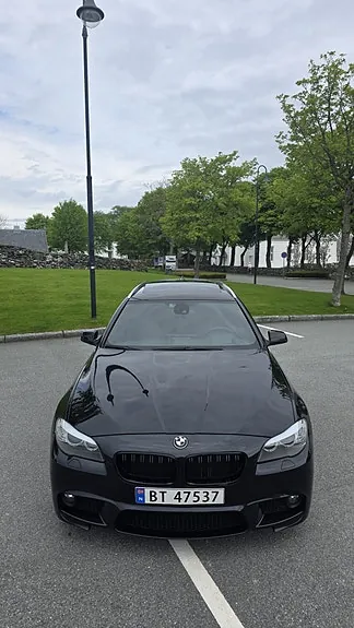 BMW 528I 2011 photo 3