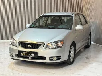Kia Cerato 2007 photo 2