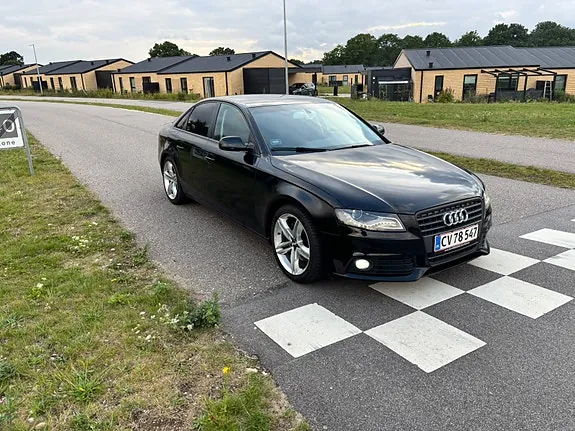 Audi A4 2011 photo 3