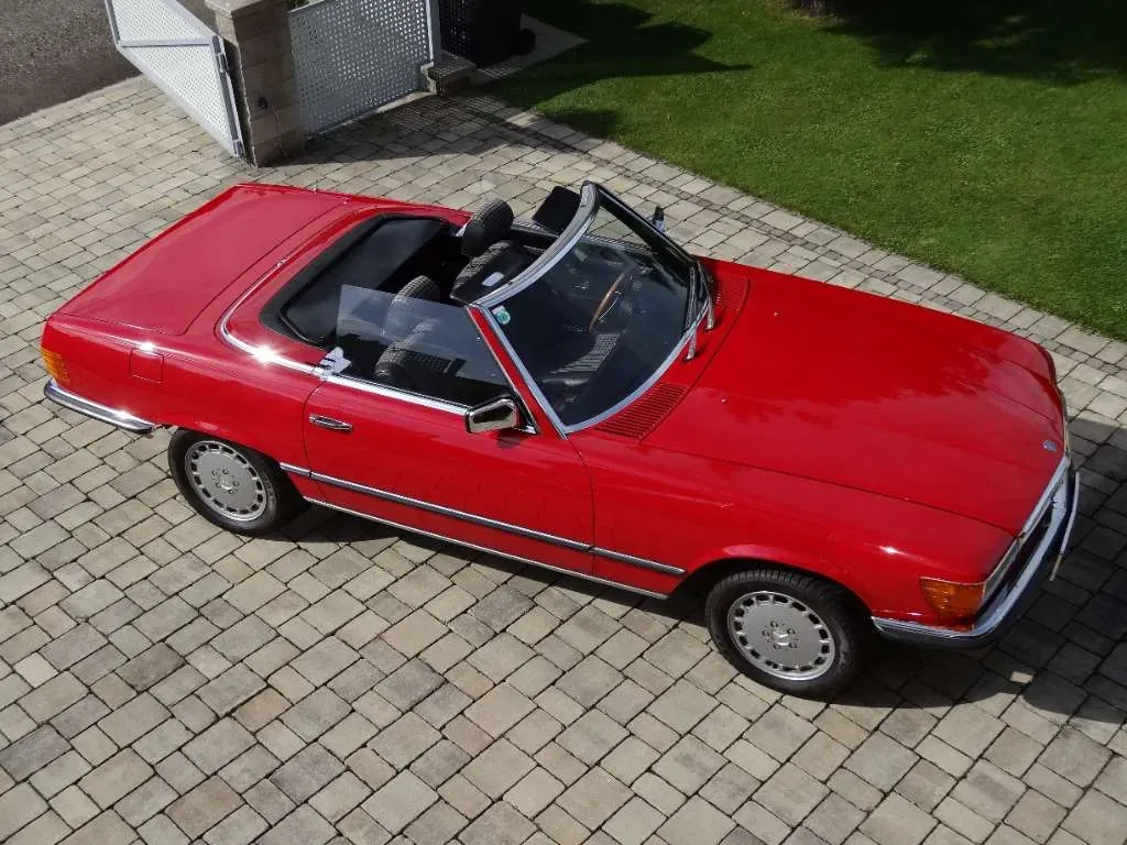 Mercedes-Benz Sl-Class 1979 photo 2