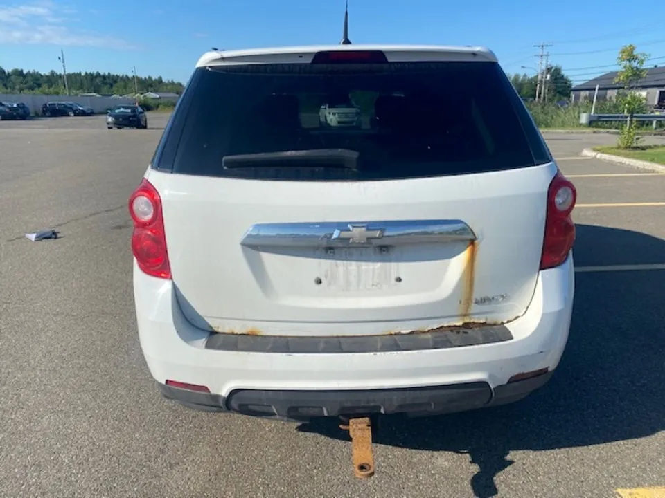Chevrolet Equinox 2011 photo 3