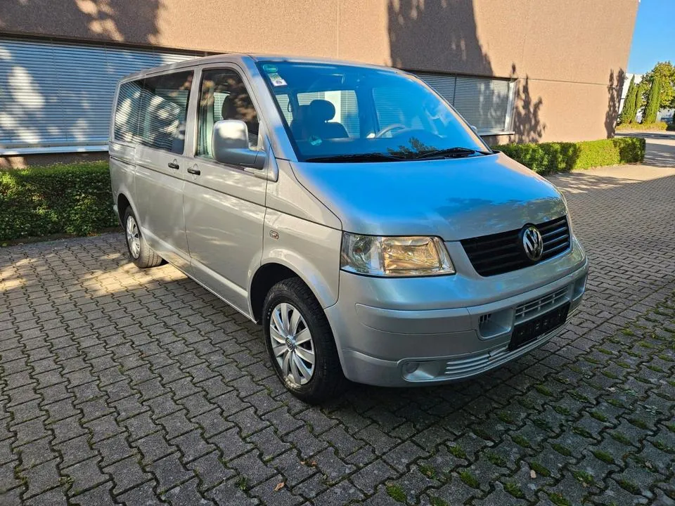 Volkswagen T5