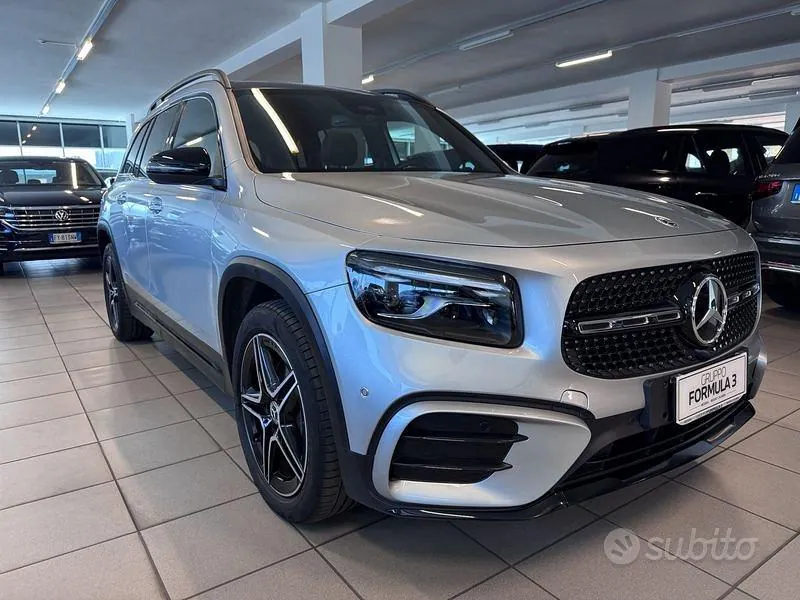 Mercedes-Benz Glb 2025 photo 2
