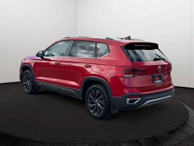 Volkswagen Taos 2024 photo 4
