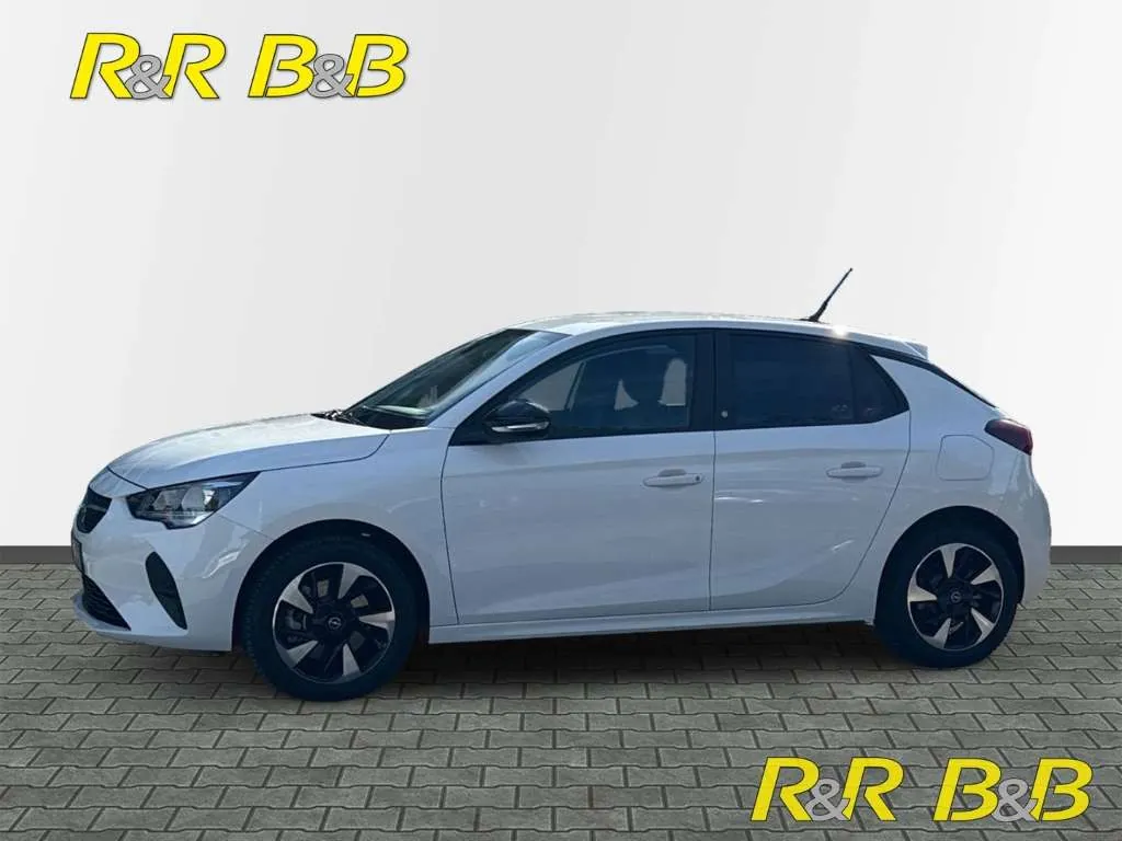 Opel Corsa E 2023 photo 2