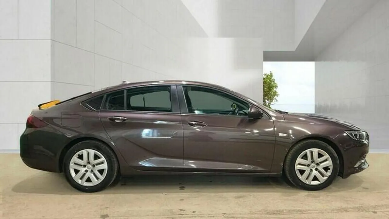 Vauxhall Insignia 2017 photo 5