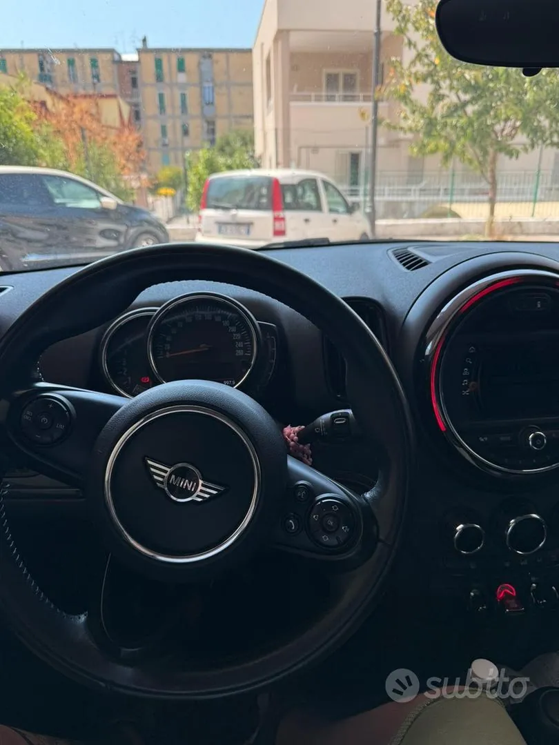 Mini Countryman 2018 photo 3