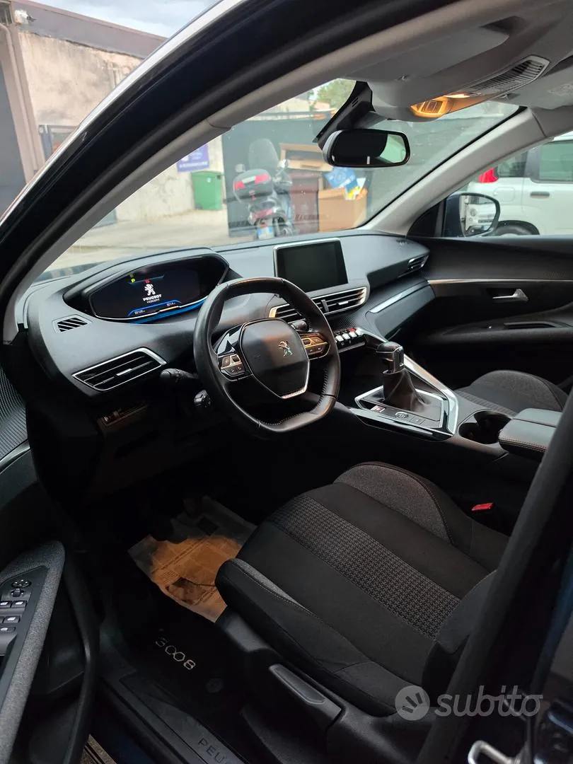 Peugeot 3008 2021 photo 5