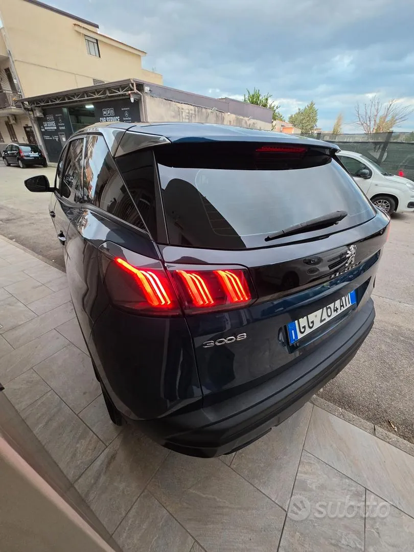 Peugeot 3008 2021 photo 3