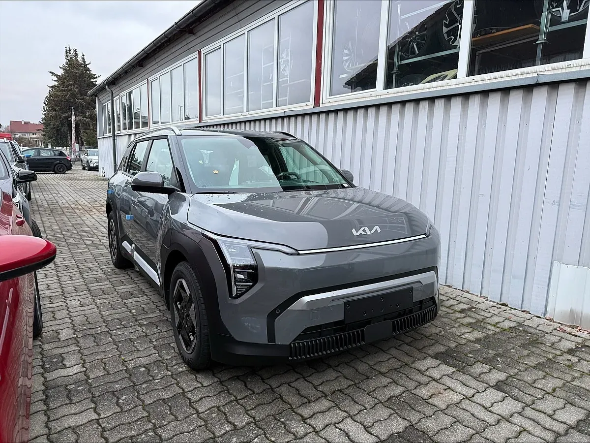 Kia Ev3