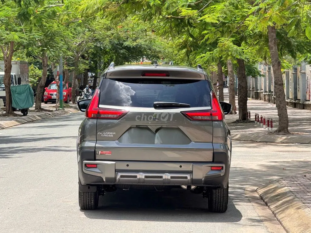 Mitsubishi Xpander Cross 2024 photo 5