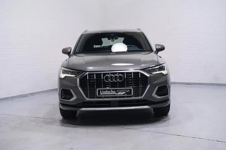 Audi Q3 2022 photo 2