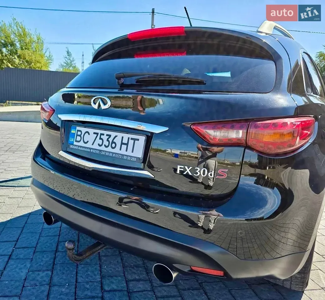 Infiniti Fx 30 2012 photo 4