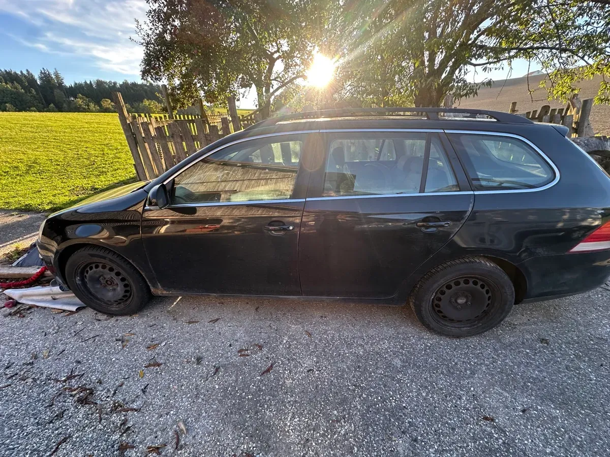 Volkswagen Golf 2008 photo 3