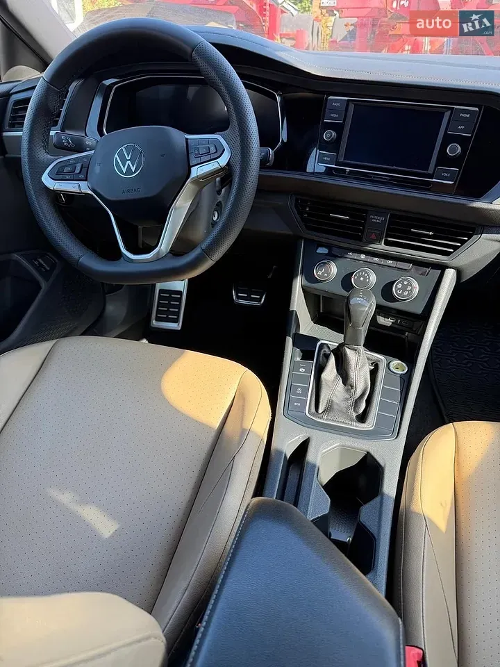 Volkswagen Jetta 2023 photo 3