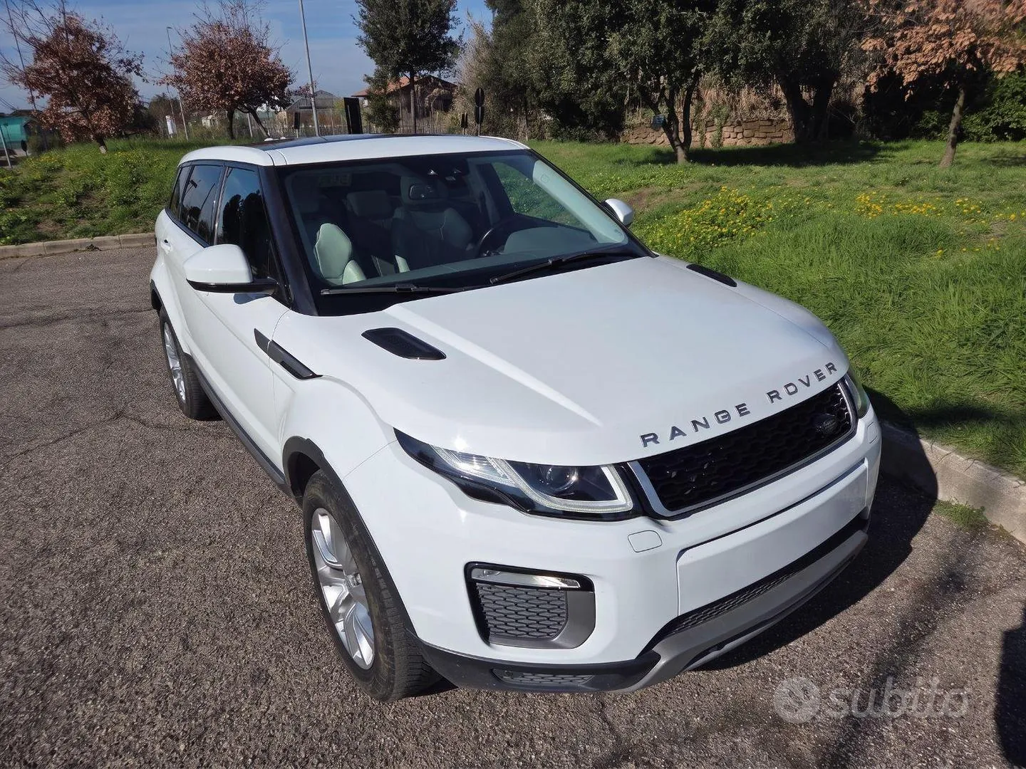 Land Rover Range Rover Evoque 2016 photo 3