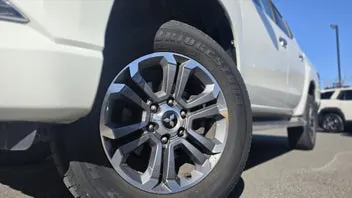 Mitsubishi Triton 2023 photo 3