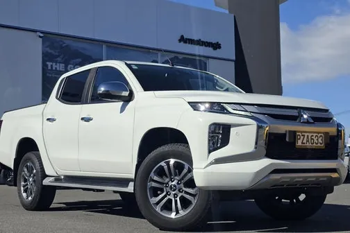 Mitsubishi Triton