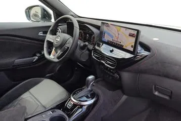 Nissan Juke photo 2