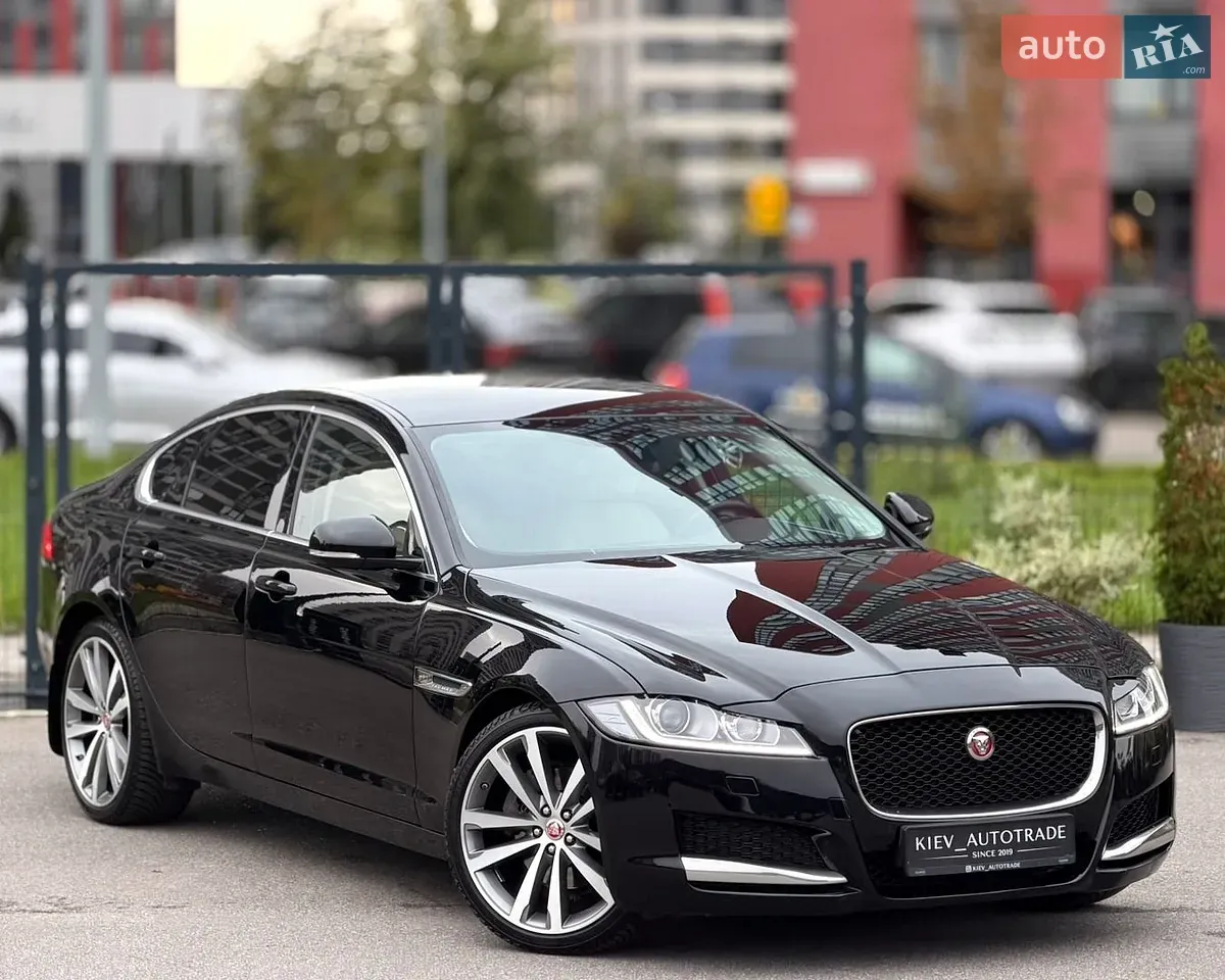 Jaguar Xf 2016 photo 2