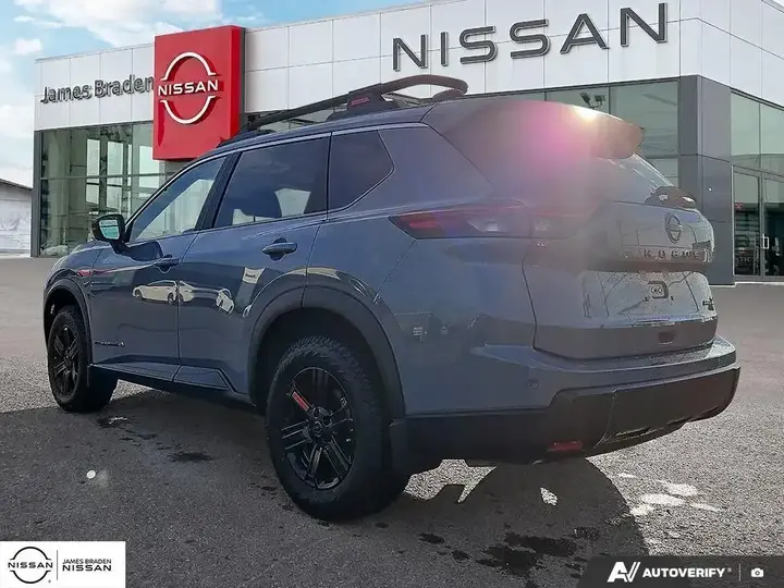 Nissan Rogue 2026 photo 4