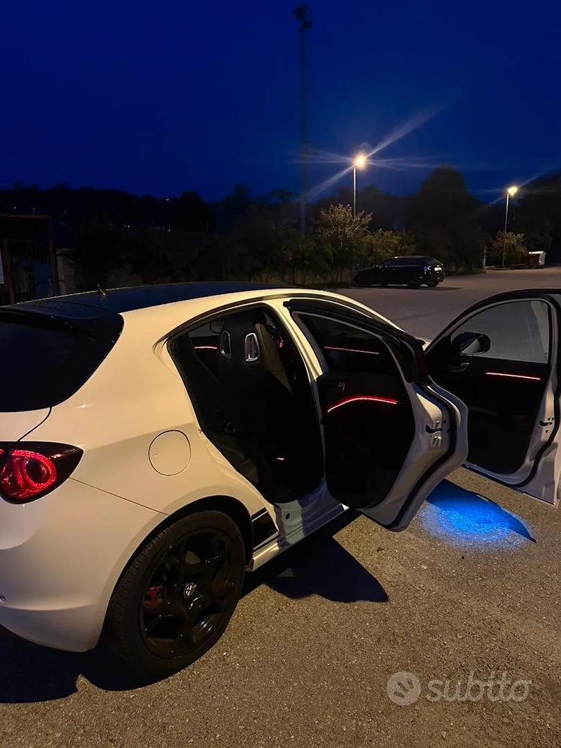 Alfa Romeo Giulietta 2016 photo 4