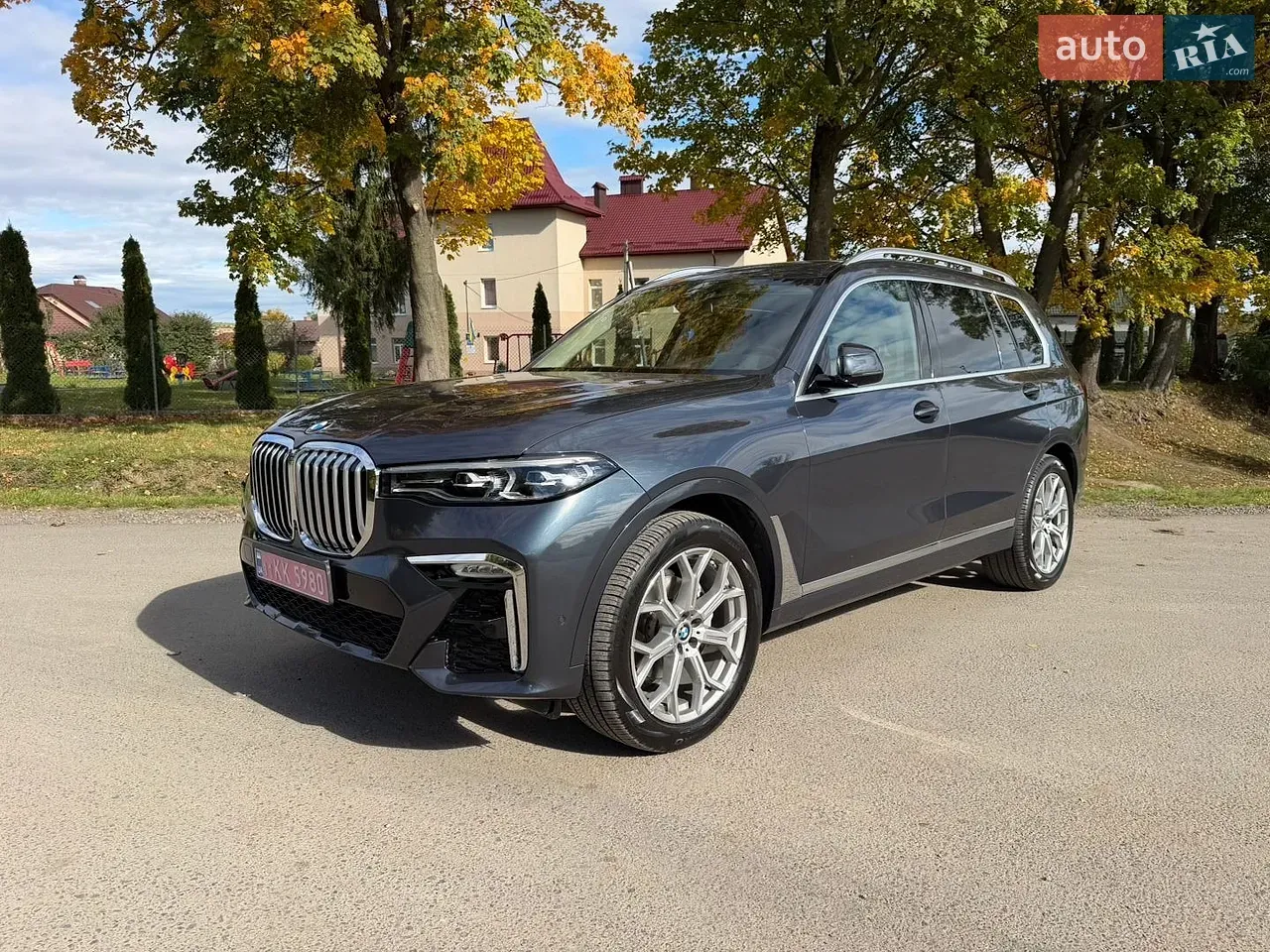 BMW X7