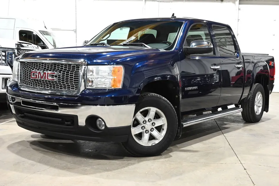 GMC Sierra 1500 2011 photo 2
