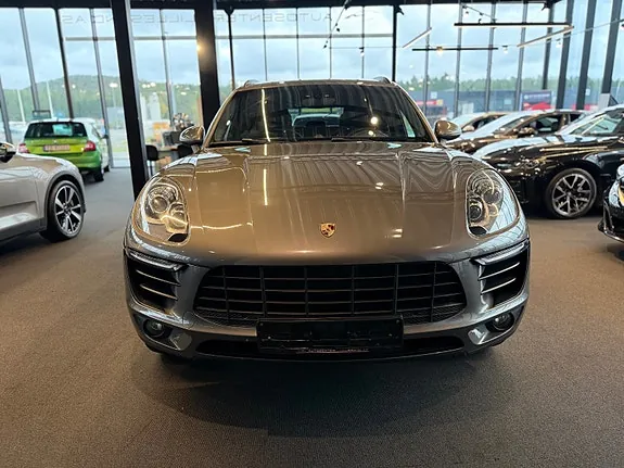 Porsche Macan S 2015 photo 2