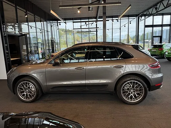 Porsche Macan S 2015 photo 5