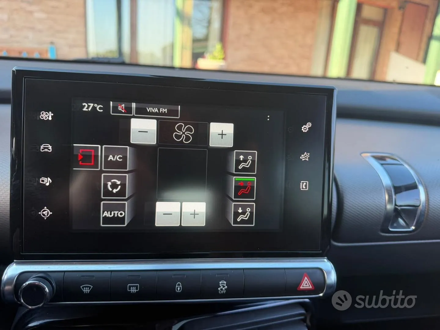 Citroen C4 Cactus 2015 photo 4
