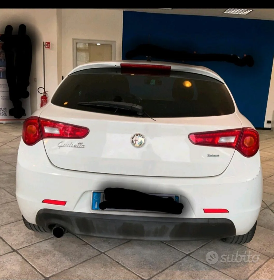 Alfa Romeo Giulietta 2014 photo 3