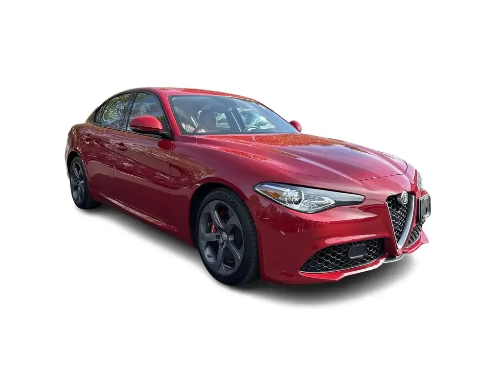 Alfa Romeo Giulia 2017 photo 2
